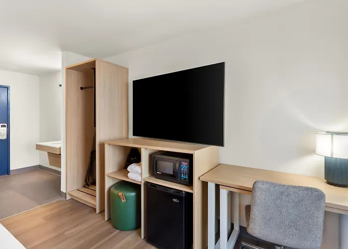 Locanda Spark By Hilton Chicago I 57 Matteson