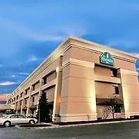 Locanda Spark By Hilton Chicago I 57 Matteson