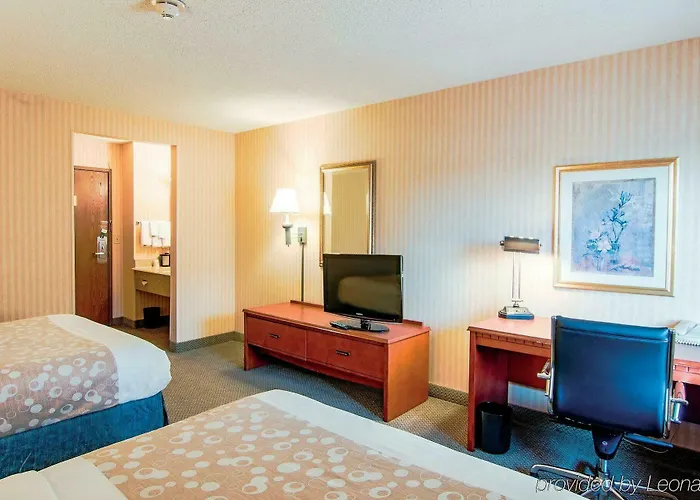 Spark By Hilton Chicago I 57 Locanda 2*